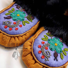 Load image into Gallery viewer, Custom Adult Beaded Moccasins