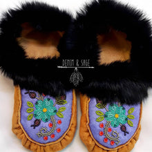 Load image into Gallery viewer, Custom Adult Beaded Moccasins