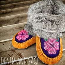 Load image into Gallery viewer, Custom Adult Beaded Moccasins