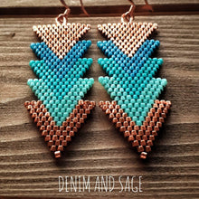 Load image into Gallery viewer, Turquoise and copper arrow beaded earrings. Indigenous handmade.