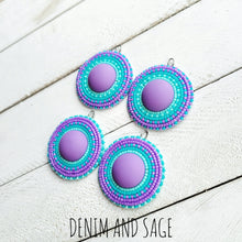 Load image into Gallery viewer, Purple and seafoam earrings. Indigenous handmade.
