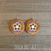 Load image into Gallery viewer, Purple flower applique beaded earrings. Indigenous handmade.
