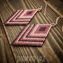 Load image into Gallery viewer, Rose gold diamond beaded earrings. Indigenous handmade.
