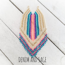 Load image into Gallery viewer, Summer ombre dangle beaded earrings. Indigenous handmade.
