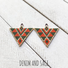 Load image into Gallery viewer, Green and orange beaded earrings. Indigenous handmade
