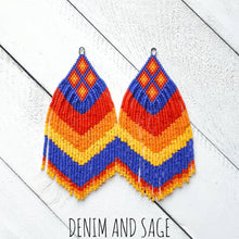 Load image into Gallery viewer, Fire earrings. Indigenous handmade.

